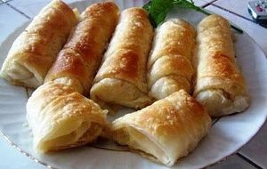 Beğendili börek