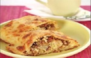 Bulgurlu cevizli börek