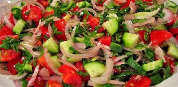 Akdeniz salatası
