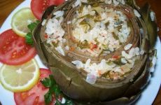 Zeytinyağlı enginar dolması