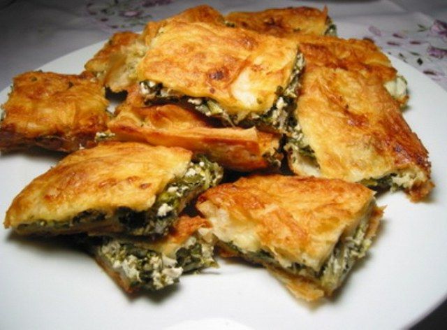 Isırgan otlu börek