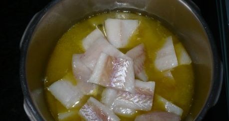 Balık çorbası yapımı