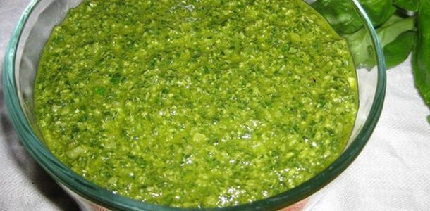 Pesto sosu