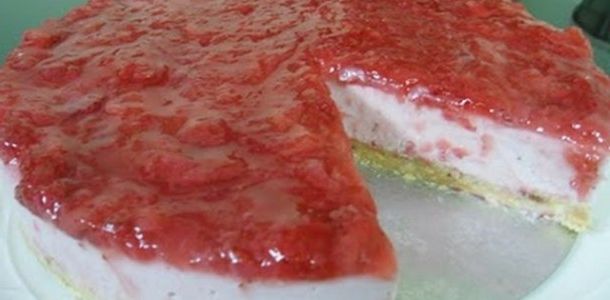 Çilekli cheesecake