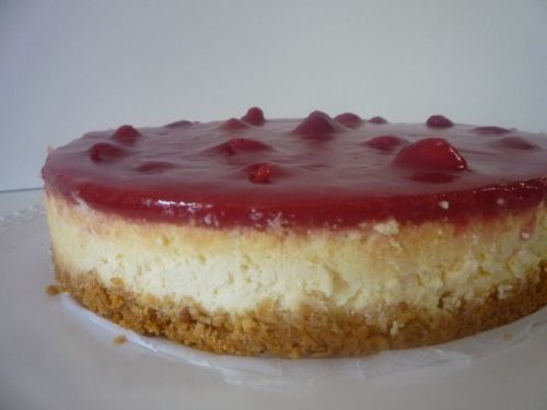 Çilekli cheesecake yapımı