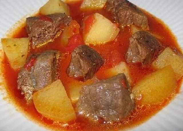 Etli patates tarifi, Fırında etli patates yemeği, Etli patates yemeği